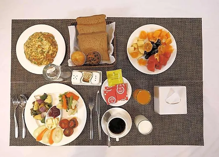 Hotel Lakhey 4*